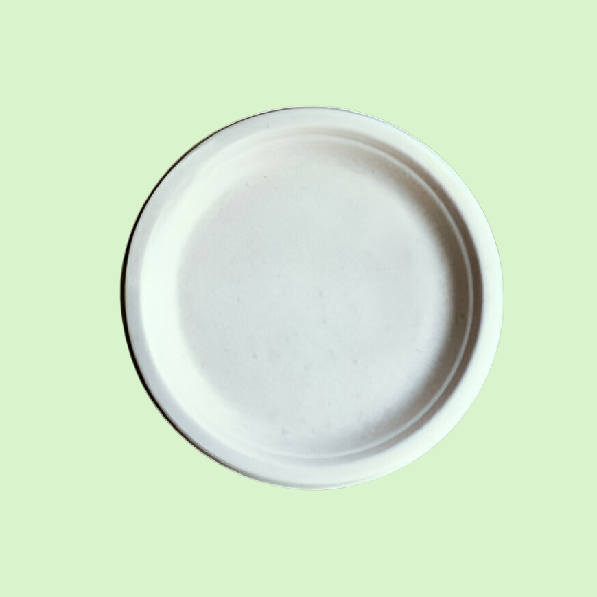 Eco-friendly 6-inch snack plate made from bagasse, 155mm diameter.